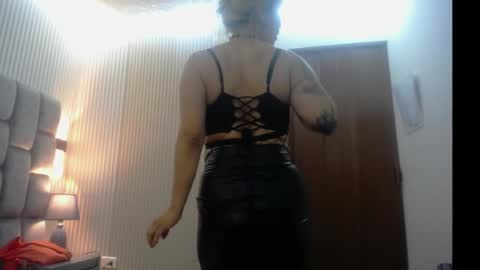 Debora online show from April 2026 09:39:01 PM