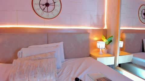 Melody online show from April 2026 02:45:02 AM