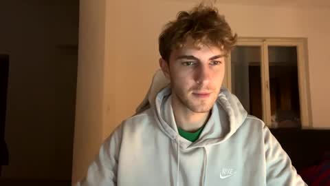 Melodicass online show from December 2024 10:32:01 PM