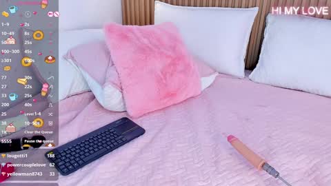 Snapshot of melody_blake16 chatting on January 2025 02:07:01 PM online show from January 2025 02:07:01 PM