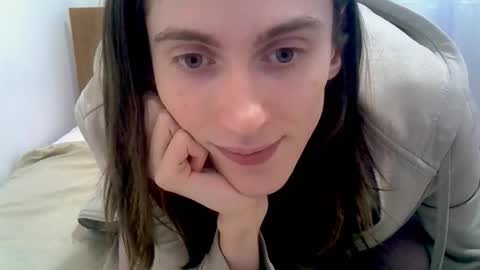 Melody online show from January 2026 03:27:01 PM