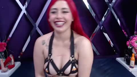 Snapshot of melody_klum chatting on January 2025 06:49:02 AM Melody online show from January 2025 06:49:02 AM