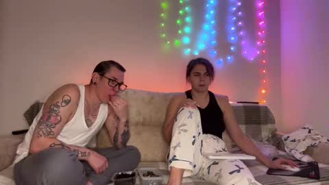 melody_song online show from January 2026 11:49:01 AM