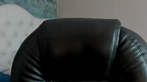 Snapshot of melody_suarez chatting on February 2025 08:31:01 AM MELODY online show from February 2025 08:31:01 AM