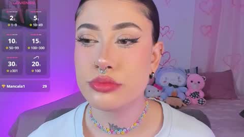 Snapshot of melody_suarez chatting on December 2025 11:45:01 PM MELODY online show from December 2025 11:45:01 PM