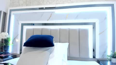 melodycharlotte online show from October 2025 12:19:02 PM