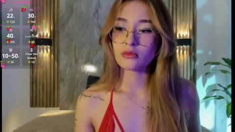 Snapshot of melodylanee chatting on December 2025 11:05:01 AM melodylanee online show from December 2025 11:05:01 AM