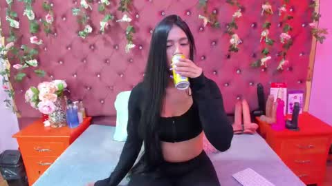 Melodysmithass online show from September 2025 02:47:02 AM