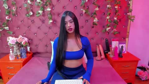 Melodysmithass online show from September 2025 02:49:01 AM
