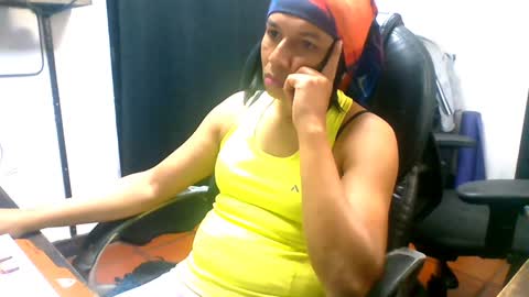 Snapshot of melquibonday chatting on January 2025 06:05:02 PM Melqui online show from January 2025 06:05:02 PM