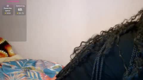 Melyssaluv online show from October 2025 06:41:01 PM