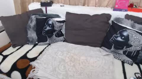 Snapshot of melyssamilfxxx chatting on February 2026 06:22:01 AM melyssamilfxxx online show from February 2026 06:22:01 AM