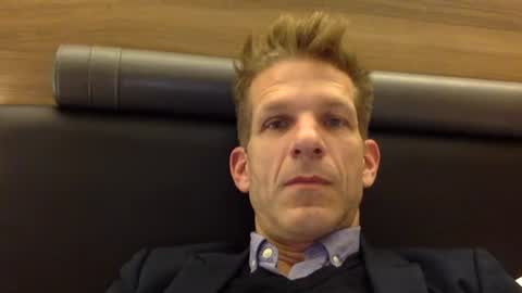 Snapshot of men2024again chatting on October 2025 03:14:02 PM Andres online show from October 2025 03:14:02 PM