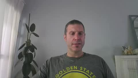 Snapshot of menotista chatting on December 2025 07:54:02 PM menotista online show from December 2025 07:54:02 PM