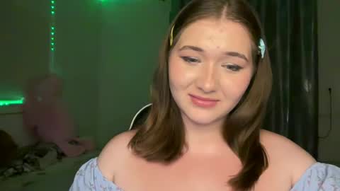 Kitten online show from July 2026 08:13:02 PM