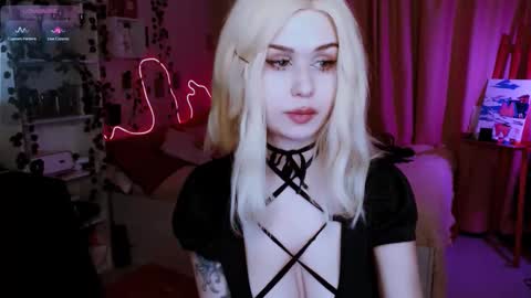 meow_on_da_cam online show from January 2026 02:32:02 PM
