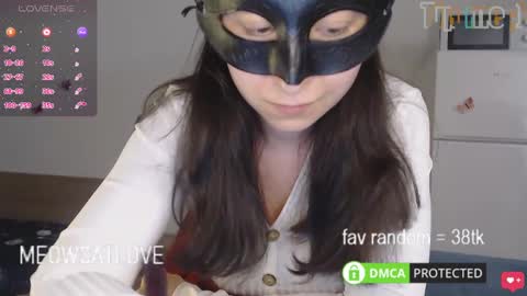 Snapshot of meowcatlove chatting on February 2025 07:00:01 PM meowcatlove online show from February 2025 07:00:01 PM