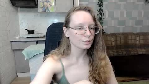 Snapshot of meowcr chatting on September 2025 09:18:01 PM meowcr online show from September 2025 09:18:01 PM