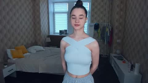 Snapshot of meoww_meows chatting on October 2025 08:05:02 AM Julie online show from October 2025 08:05:02 AM