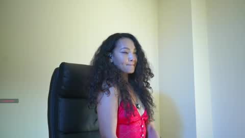 Snapshot of mercedesss_8 chatting on June 2026 09:53:01 AM Next show on 03 Dec online show from June 2026 09:53:01 AM