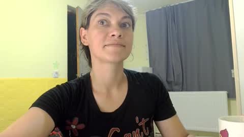 Snapshot of merciylove chatting on September 2025 03:13:02 PM Miss Helena online show from September 2025 03:13:02 PM