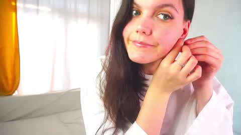 Miya online show from February 2026 10:11:02 AM