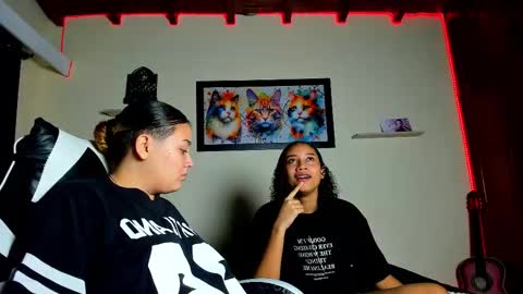 CRISTI AND MEREDIT online show from January 2026 04:38:02 AM