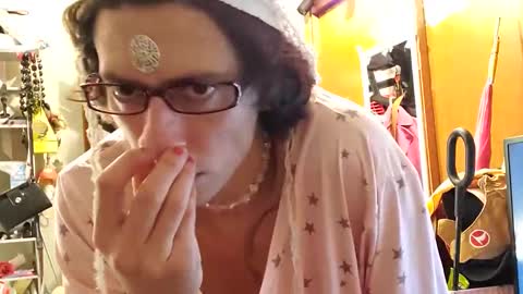 Snapshot of merelyalover chatting on January 2025 02:26:02 AM gurlnips online show from January 2025 02:26:02 AM