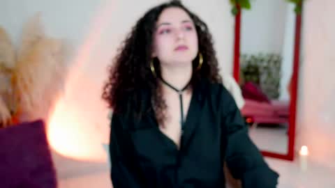 Snapshot of merida_bell18 chatting on April 2026 09:05:01 PM Merida Bell online show from April 2026 09:05:01 PM