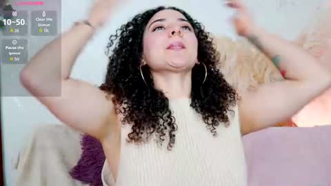 Snapshot of merida_bell18 chatting on July 2026 10:56:01 PM Merida Bell online show from July 2026 10:56:01 PM