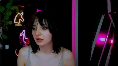 merli warner online show from April 2026 11:17:01 AM