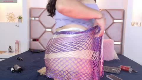 Merlia online show from April 2026 02:43:01 PM