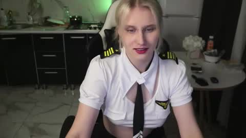 Snapshot of mertyxxx chatting on March 2026 10:37:02 PM Merty online show from March 2026 10:37:02 PM