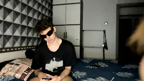 Johnny and Hailey online show from April 2026 10:15:02 PM