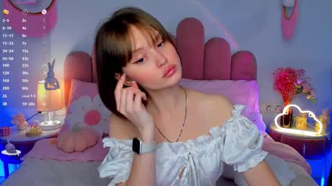 Anna online show from October 2025 05:17:02 AM