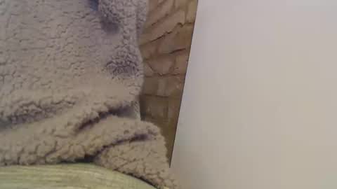 Snapshot of mesmerize88 chatting on February 2025 10:42:02 PM Mauro online show from February 2025 10:42:02 PM