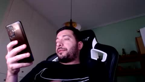 Snapshot of metalic18 chatting on September 2025 11:45:02 AM FunnyTimeHere online show from September 2025 11:45:02 AM