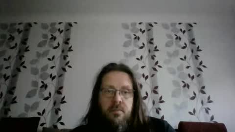 Snapshot of metallbuddy chatting on February 2025 04:07:01 PM ask me online show from February 2025 04:07:01 PM