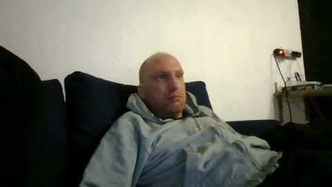 metaller123456 online show from March 2026 06:52:01 PM