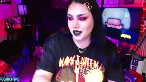 Snapshot of metalpocahotass chatting on March 2025 03:11:01 AM MetalPocahotass online show from March 2025 03:11:01 AM