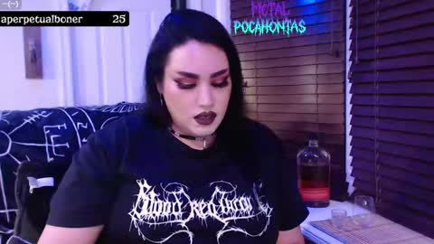 Snapshot of metalpocahotass chatting on September 2025 11:18:01 PM MetalPocahotass online show from September 2025 11:18:01 PM