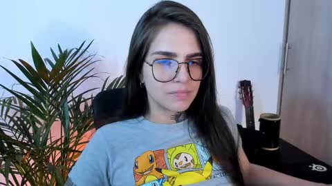 Meurif online show from November 2025 02:03:01 AM