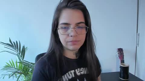 Snapshot of meurief chatting on June 2026 01:26:01 PM Meurif online show from June 2026 01:26:01 PM