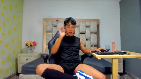 mexwilliams online show from December 2025 12:43:02 PM