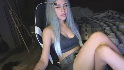 Snapshot of mezzalunaa chatting on July 2026 08:47:02 PM vollmond online show from July 2026 08:47:02 PM