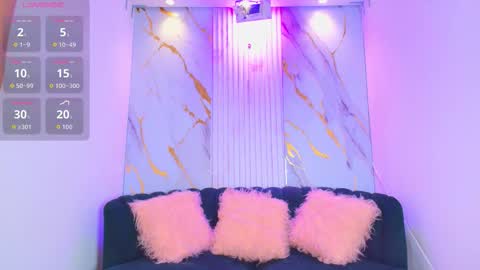 Snapshot of mhia_kate chatting on October 2025 12:04:02 PM Mhia Kate online show from October 2025 12:04:02 PM