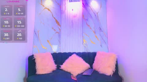 Snapshot of mhia_kate chatting on October 2025 12:09:01 PM Mhia Kate online show from October 2025 12:09:01 PM