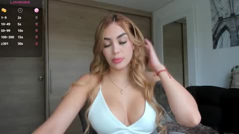 Snapshot of mi_suk1 chatting on February 2025 07:44:01 PM mi suk1 online show from February 2025 07:44:01 PM