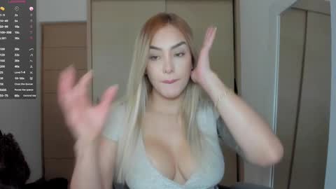 Snapshot of mi_suk1 chatting on October 2025 06:52:02 PM mi suk1 online show from October 2025 06:52:02 PM