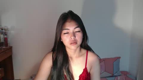 mia online show from February 2025 04:58:01 AM